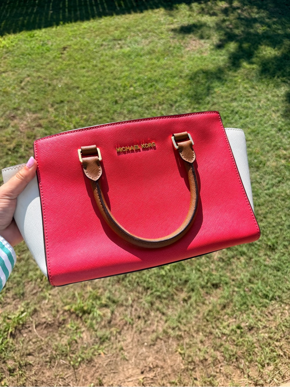 Michael Kors Coral and Cream Saffiano Leather Satchel 🪸 - Picture 2 of 5